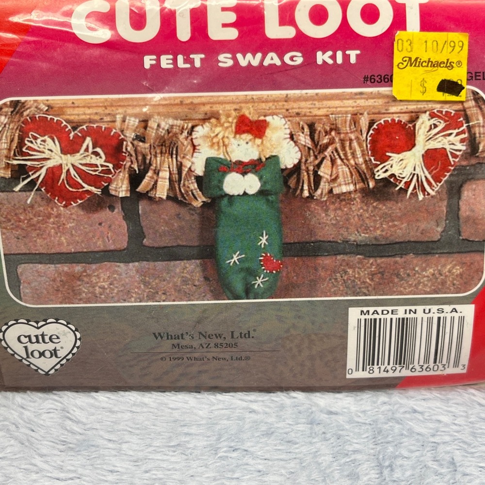 Vintage Cute Loot Felt Swag Kit Lot of 4 Christmas Garland Santa Bear Joy Angel - Picture 3 of 6